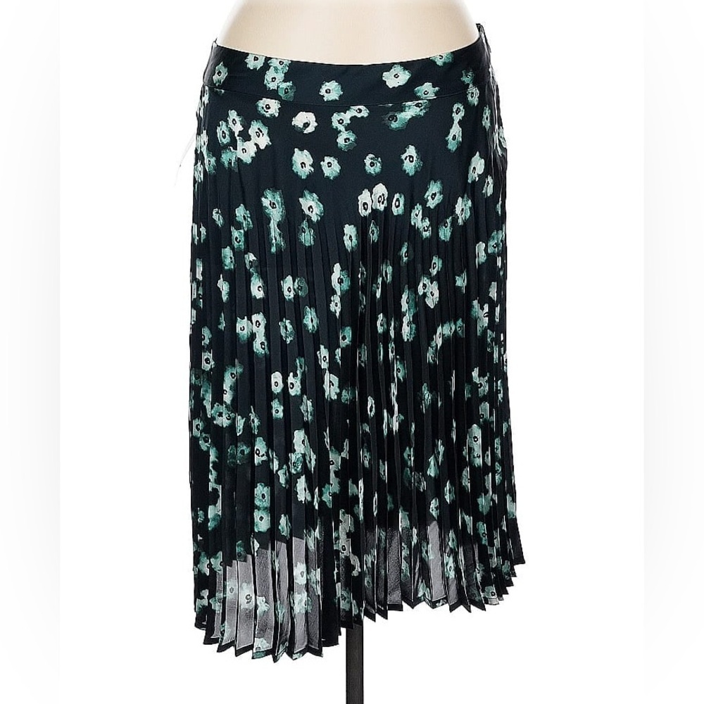 Simply Vera by Vera Wang pleated floral skirt